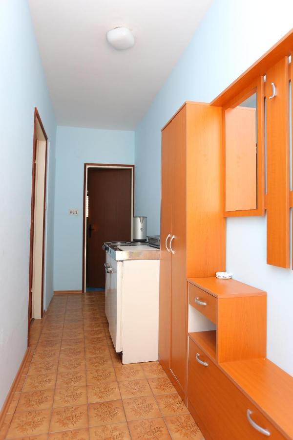 Rooms With A Parking Space Split - 17766 Exterior foto