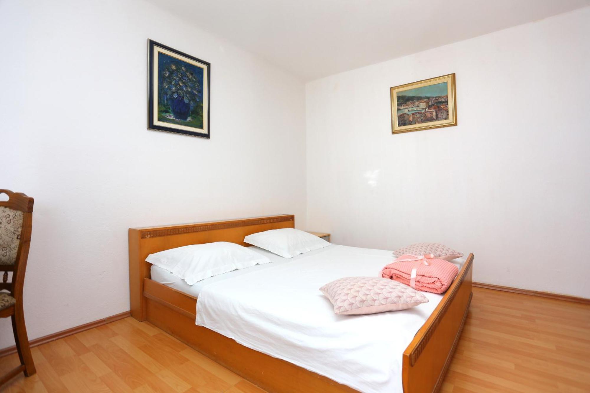 Rooms With A Parking Space Split - 17766 Zimmer foto